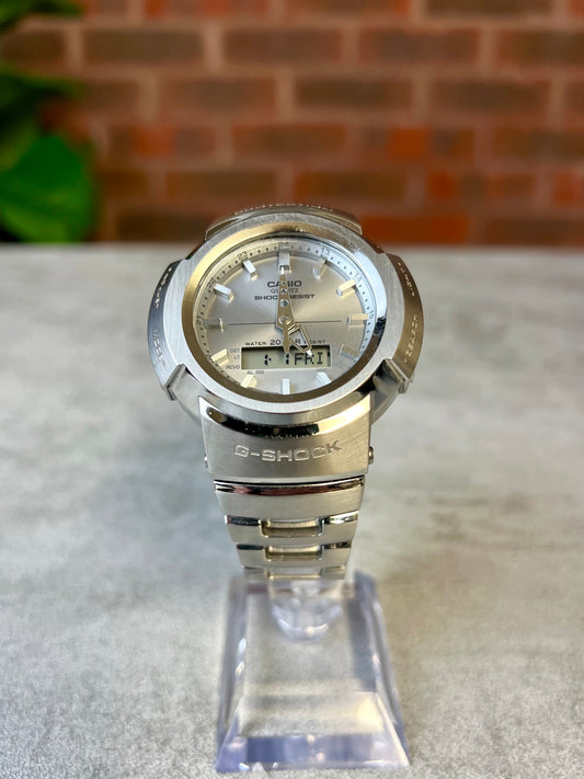 G-Shock AWM-500D-1A8