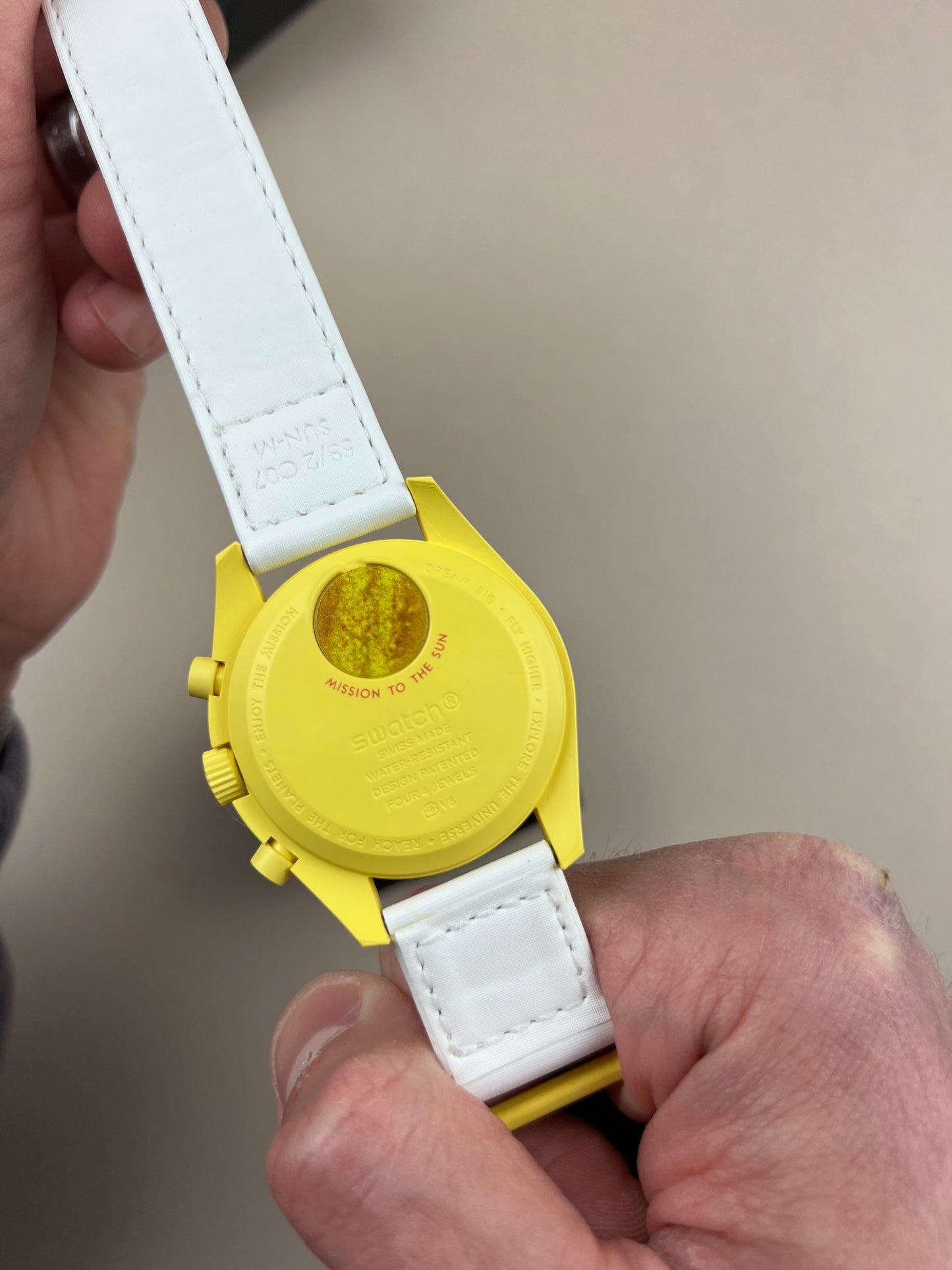Omega MoonSwatch "Mission to the Sun"